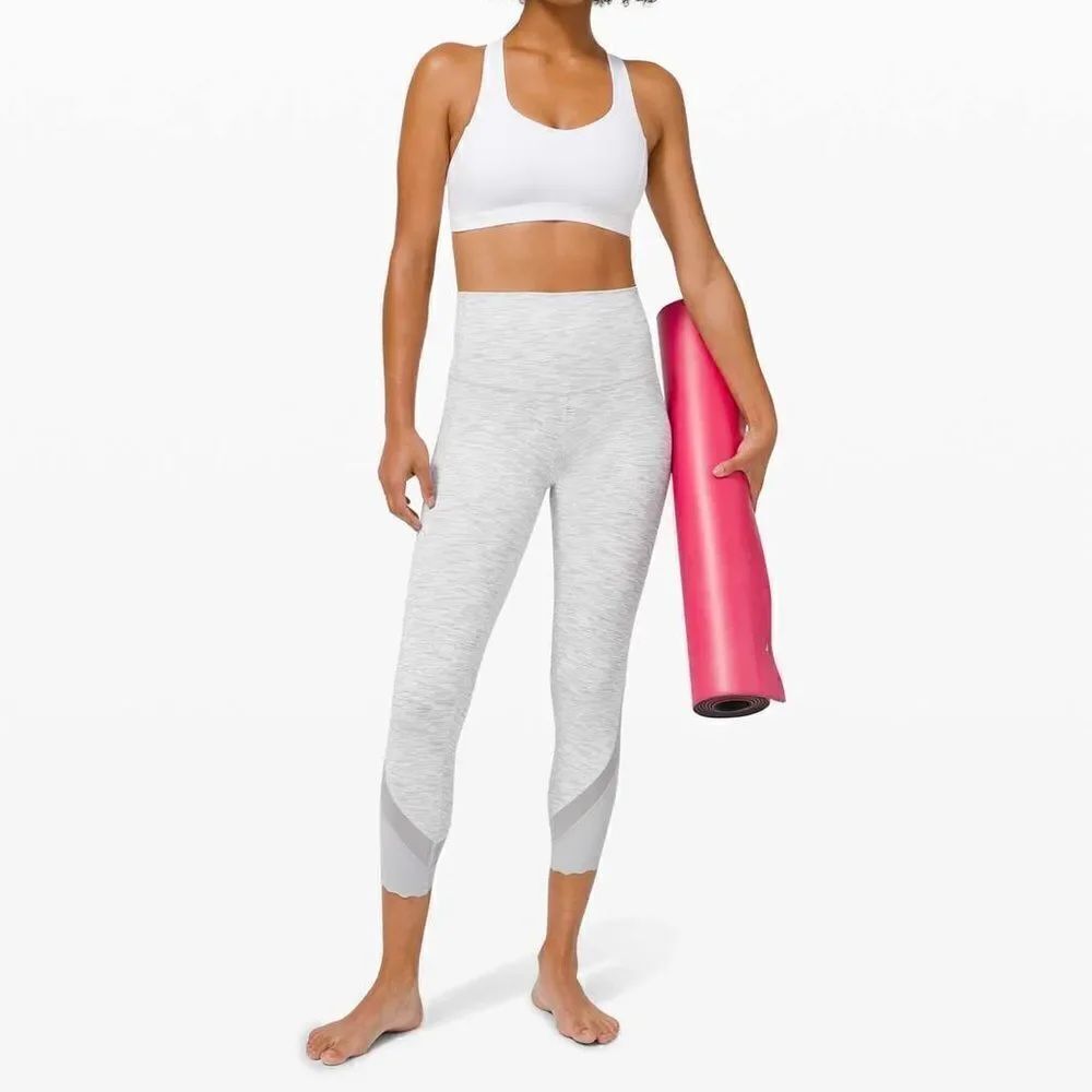 Lululemon Wunder Under Crop High-Rise *Roll Down Scallop Full-On Luxtreme